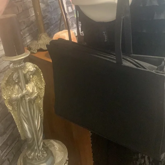 Small brand new never used authentic Donna Karan black tote purse - Picture 3 of 6